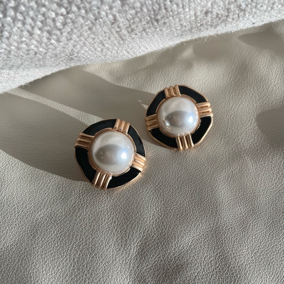Pearl vintage chunky earrings - Picture 1 of 3